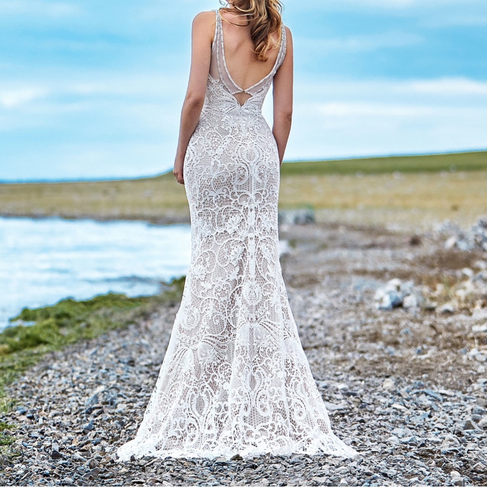 Cocomelody Giselle Dress from Lilly White Collection 2019 size 12